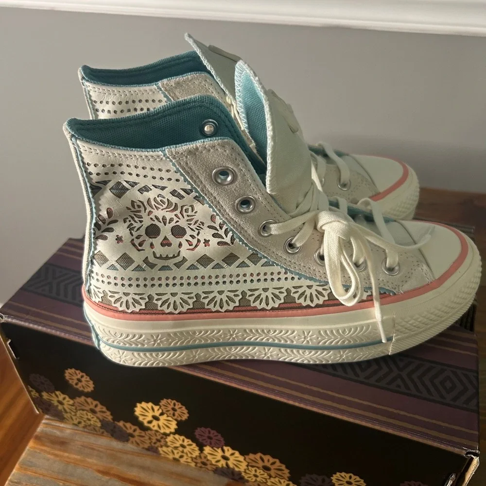 Converse day if‎ the dead Lift Hi High Top Sneakers skull womans 5.5